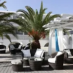 Aphrodite & Szálloda