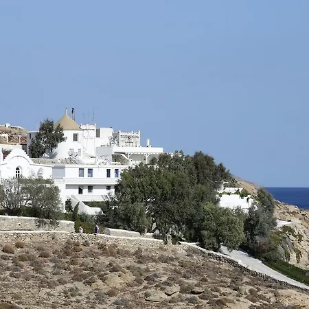Aphrodite & Hotel 4*