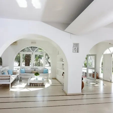 Aphrodite & Hotel Kalafati