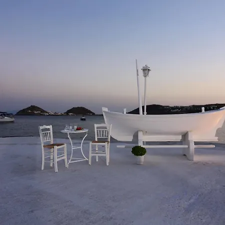 Aphrodite & فندق 4*