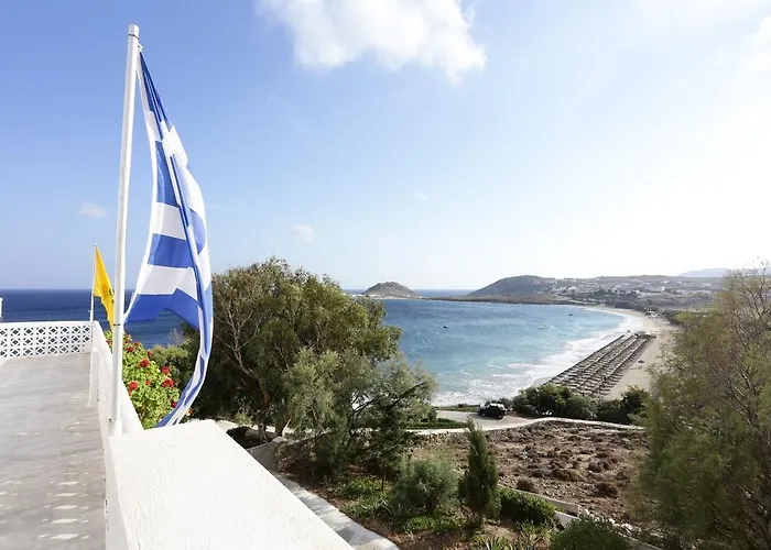 Aphrodite & 4* Kalafatis