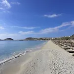 Aphrodite & 4* Kalafatis