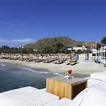 Otel Aphrodite & Kalafatis